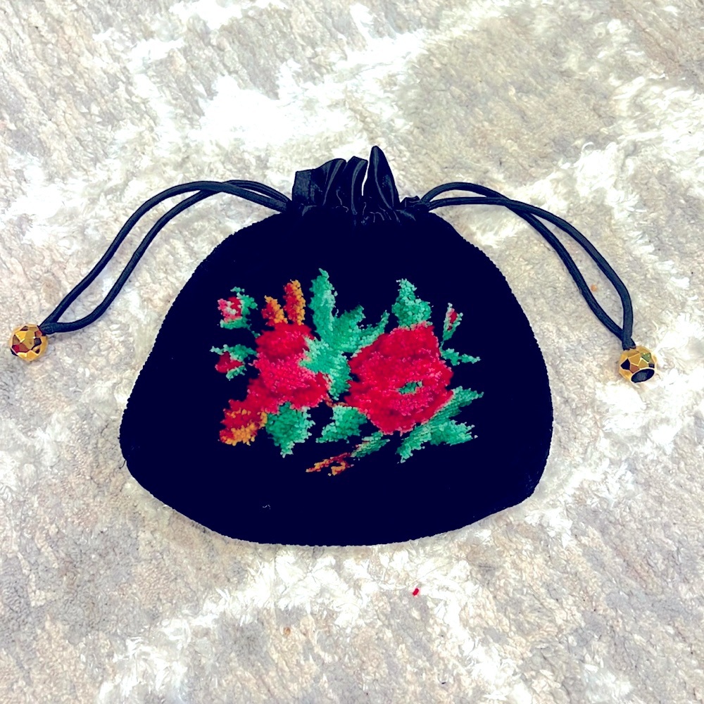 Feiler Germany Vintage Embroidered Floral Black Drawstring Purse Pouch NWOT